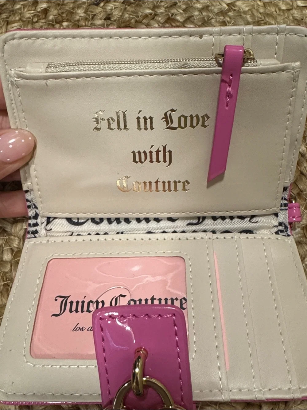 Juicy Couture Hot Pink Patent Heart Charm Key &‎ Card Holder